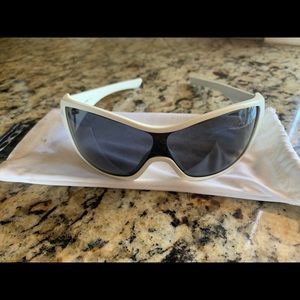 Oakley Women’s Riddle Sunglasses